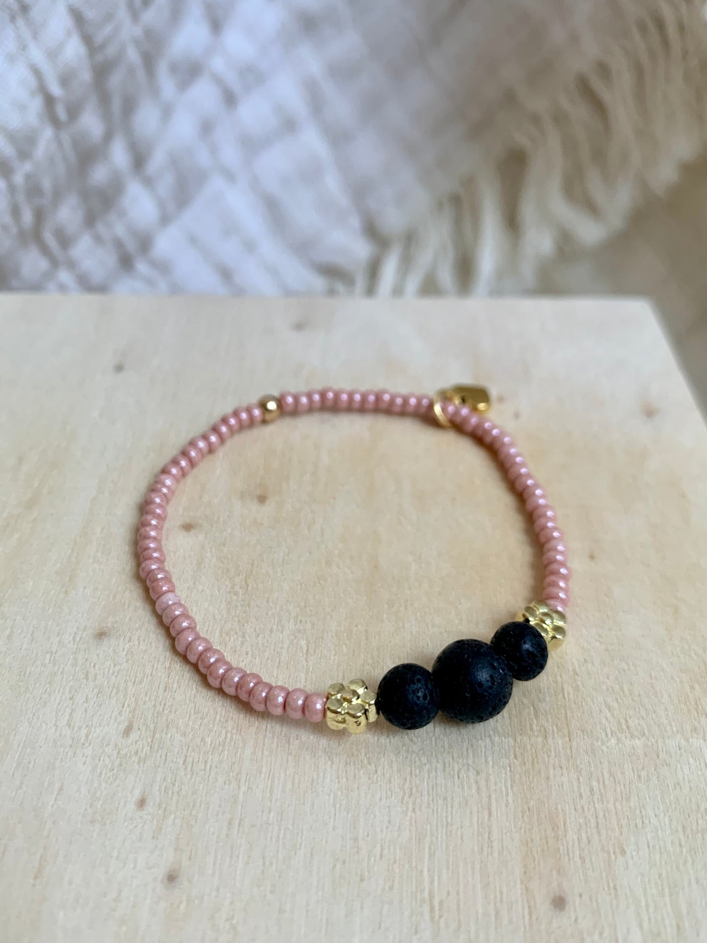 Bracelet Rose Ballerine avec Petite Fleur