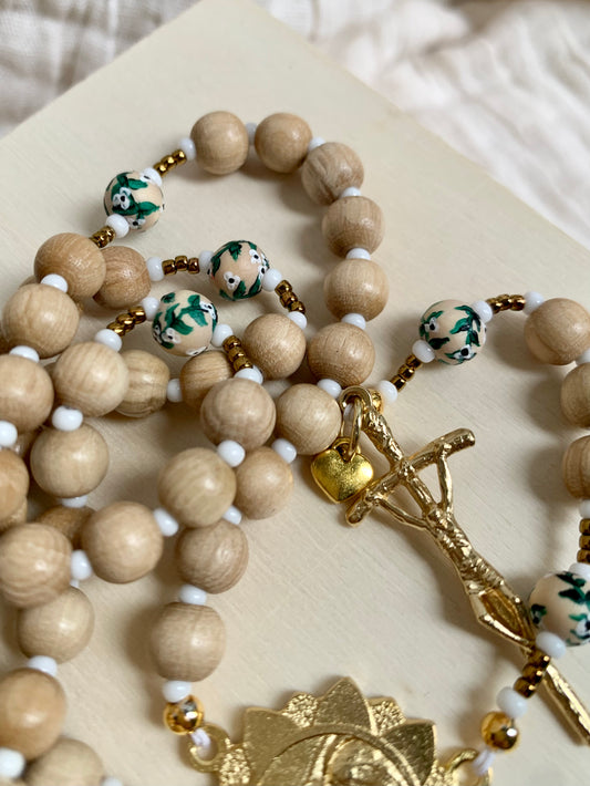 Hand Painted Wood Rosary - Baby's Breath